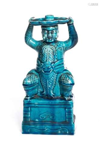 Statue en porcelaine de Chine à glaçure turquoise