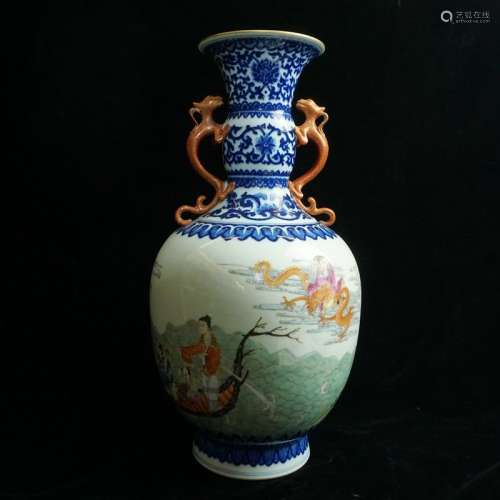 A Blue and White and Famille Rose Vase