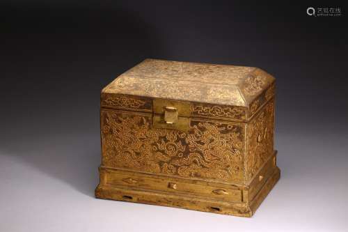 A GILT WOOD 'DRAGON' SEAL BOX AND COVER