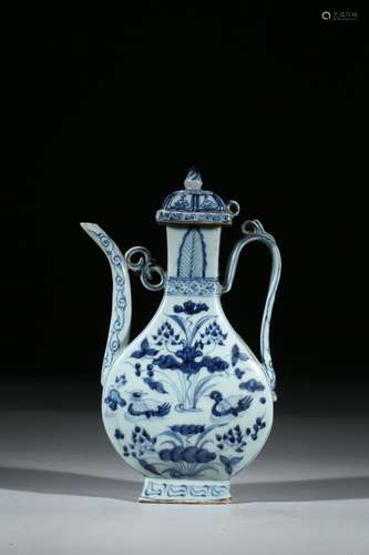 A BLUE AND WHITE 'MANDARIN DUCKS' TEAPOT