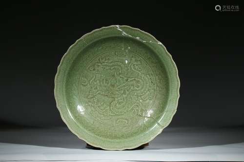 A LONGQUAN CELADON GLAZED DRAGON CHARGER