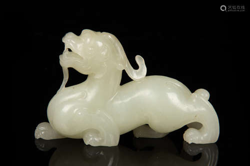 JADE CARVED 'MYTHICAL BEAST' FIGURE