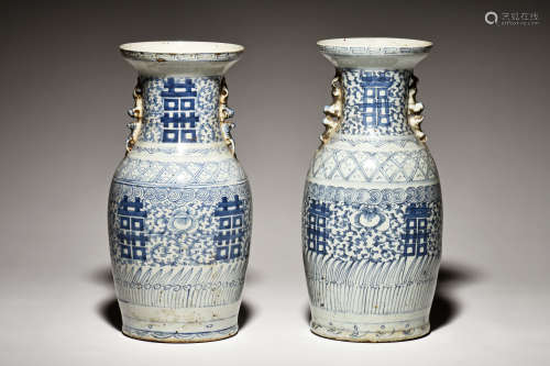PAIR OF BLUE AND WHITE 'DOUBLE HAPPINESS' VASES