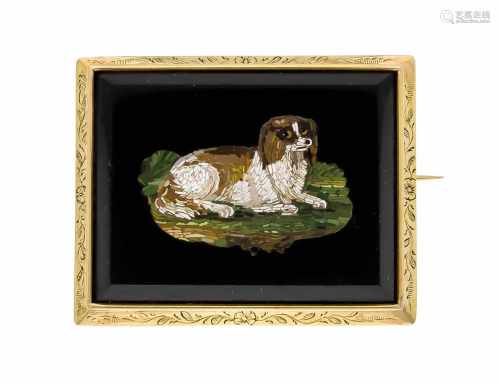 Pietra-Dura-Brosche Hund GG 750/000 rechteckig fac. Onyxplatte 41 x 31 mm mit einer sehrfeinen