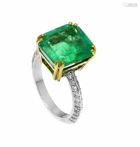 Smaragd-Brillant-Ring WG/GG 750/000 mit einem natürlichen feinen fac. KolumbianischenSmaragd 10,18