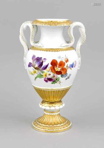 Doppelschlangenhenkelvase, Meissen, Marke 1850-1924, 1. W., Modell von Ernst AugustLeuteritz um