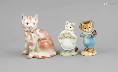 Drei Katzen, England, Ende 20. Jh., 2 Katzen nach den Entwürfen von Beatrice Potter, TomKitten und