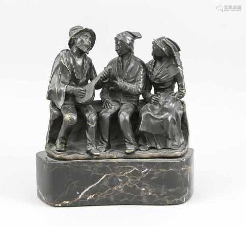 Wohl italienischer Bildhauer 1. H. 20. Jh., Figurengruppe eines Paares, das einem Mann mitLaute