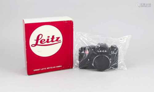 Leica R3 Body, originalverpackt und unbenutzt (Plastikhülle noch verschweißt), mitTrageriemen,