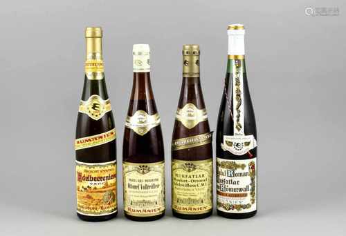 4 Flaschen Wein, Rumänien: 1 x 1969er Murfatlar Traminer Ausbruch, 1 x 1969er