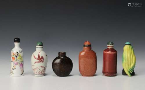Group of 6 Snuff Bottles, 19th-Early 20th Century