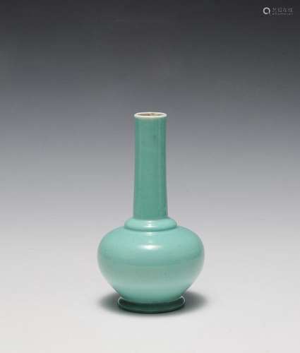 Chinese Turquoise Glaze Long Necked Vase, 19th Century