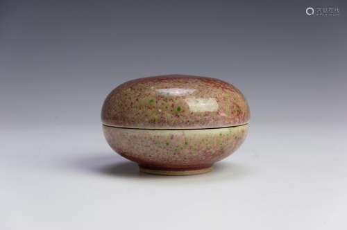 Chinese Round Peach Bloom Seal Box, 19th Century