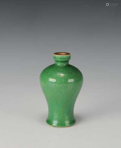 Small Chinese Green Ge Glazed Meiping, 19th Century
