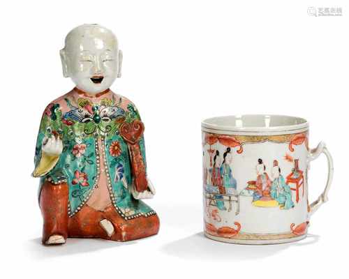 TASSE MIT TELLER UND RÄUCHER-MÄNNCHEN, CHINA, 18./19. JH.H. 9,5/18,5 CM