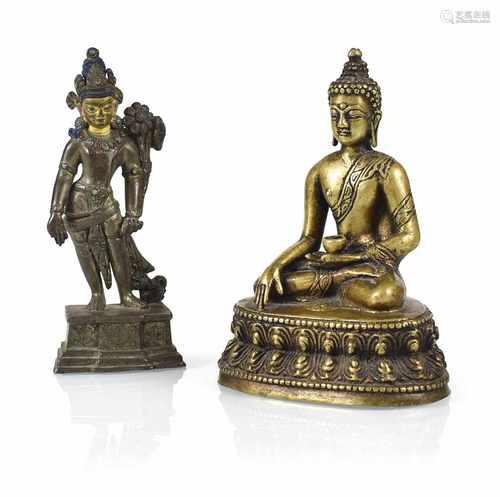 BRONZE EINER TARA UND BUDDHA,TIBETH. 14,5/15 CM