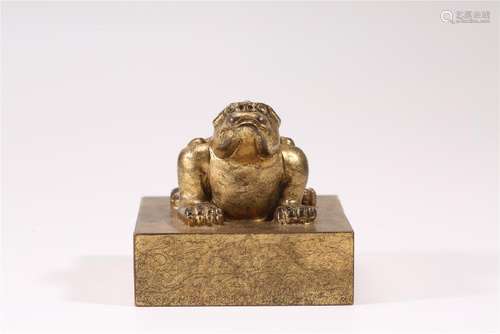 A CARVED GILT-BRONZE FROG SEAL.ANTQUE