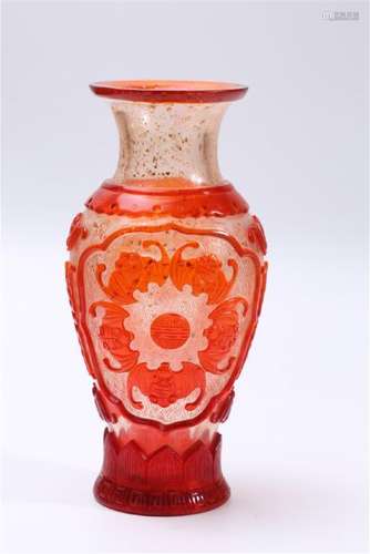 A RED-OVERLAY WHITE GLASS VASE.QIANLONG MARK.