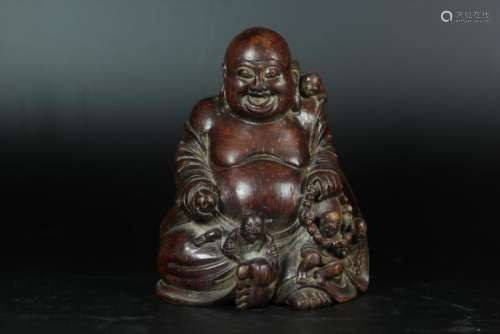 A CARVED BAMBOO BUDDHAS.ANTIQUE