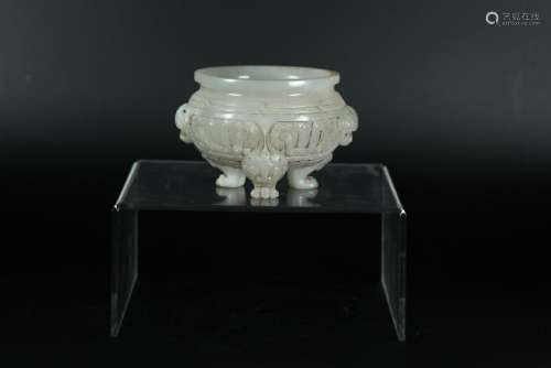 A CARVED WHITE JADE TRIPOD CENSER.ANTIQUE