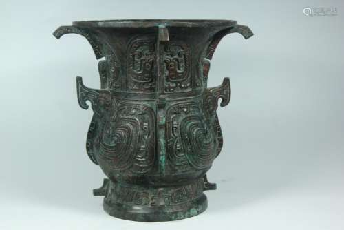 A BRONZE RITUAL WINE VESSEL.ANTIQUE