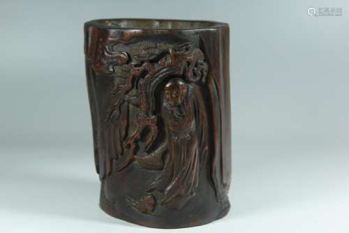 A CARVED AGALLOCH WOOD 'LUOHAN' BRUSHPOT.BITONG.ANTIQUE