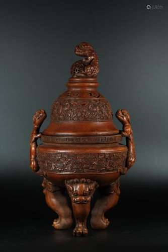 A CARVED BAMBOO CENSER AND COVER.ANTIQUE