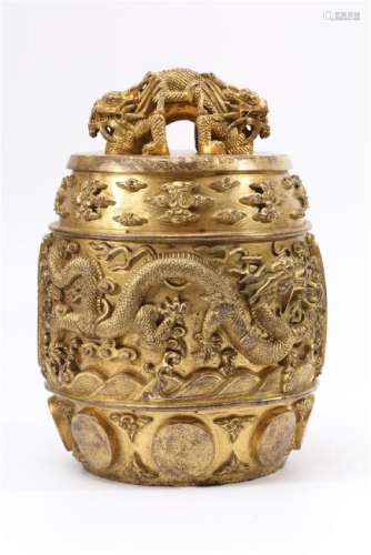 A CARVED GILT-BRONZE DRAGON BELL.QING DYNASTY