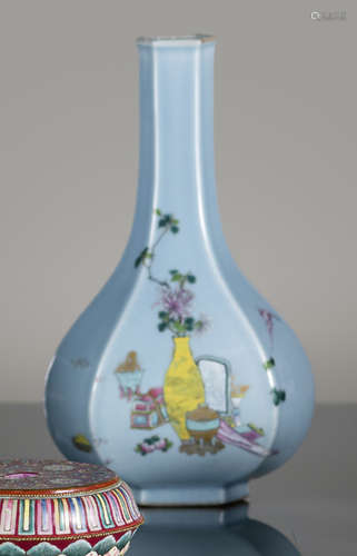 A 'CLAIR-DE-LUNE'-GLAZED HEXAGONAL BOTTLE VASE WITH DECORATED ANTIQUES AND FLOWER VASES