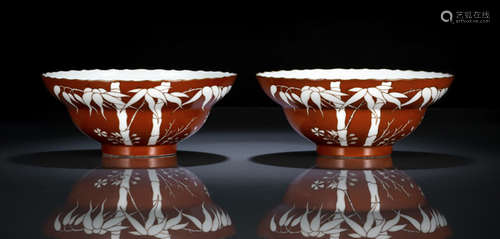 A PAIR OF CORAL-GROUND REVERSE-DECORATED BAMBOO AND BAT BOWLS