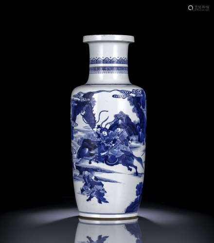 A BLUE AND WHITE ROULEAU PORCELAIN VASE