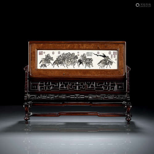 A TWO PART HARD- AND BURLWOOD TABLESCREEN WITH A FINELY ENGRAVED AND INSCRIBED IVORY PANEL