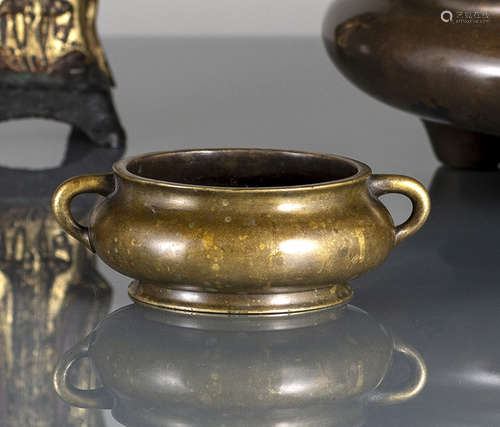 A DING-SHAPED BRONZE CENSER