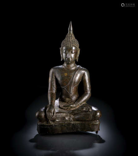 A BRONZE FIGURE OF BUDDHA SHAKYAMUNI