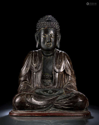 A LACQUERED AND PAINTED WOOD FIGURE OF SEATED BUDDHA SHAKYAMUNI