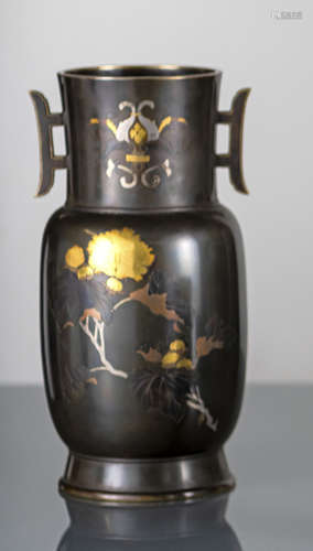 A FINE BRONZE VASE