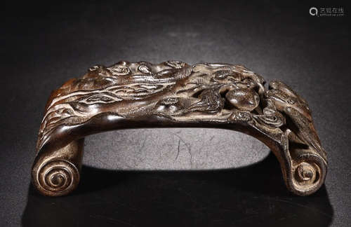 A CHENXIANG WOOD LONGEVITY PATTERN INK REST