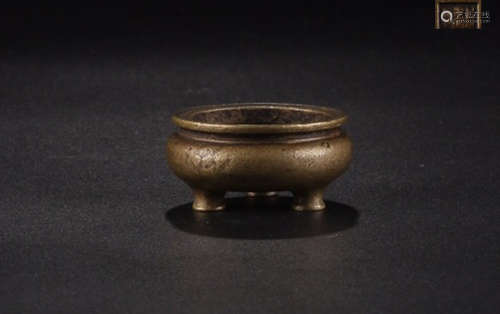 A BRONZE CENSER