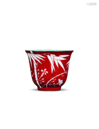 清道光 珊瑚红留白竹纹杯