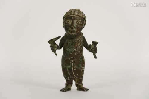 Kleine Afrikaanse sculptuur in brons : 