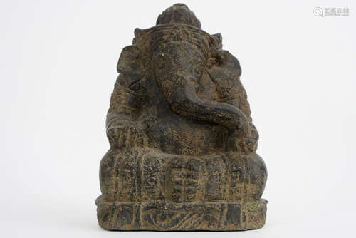 Allicht Zuid-Indische Hindoeïstische sculptuur in een antieke, zware, donkere [...]