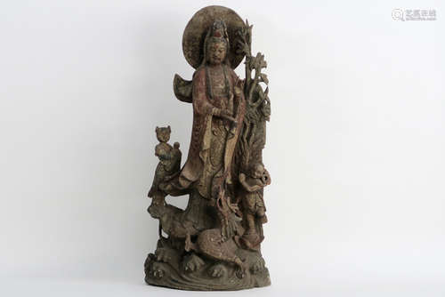 CHINA - QING-DYNASTIE (1644 - 1912) sculptuur in hout met originele polychromie en [...]