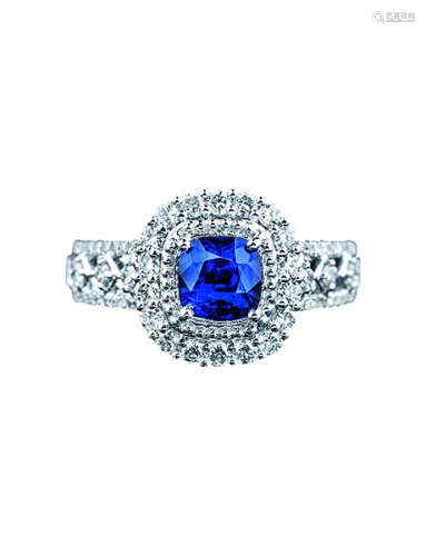 18K皇家蓝蓝宝石花式戒指
