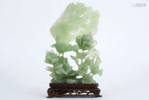 Chinese sculptuur in jadeiet - hoogte : 21 cm - op sokkel - - Chinese [...]