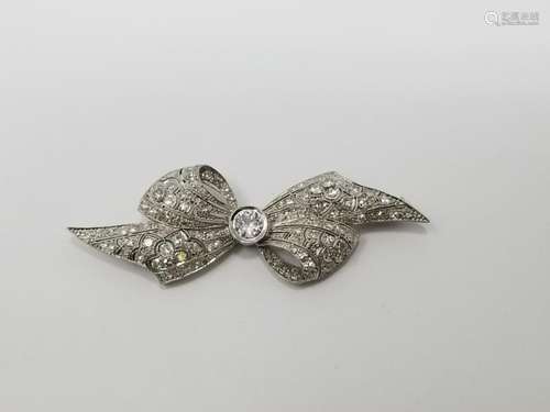 Art Deco Platinum & Diamond Bow Pin