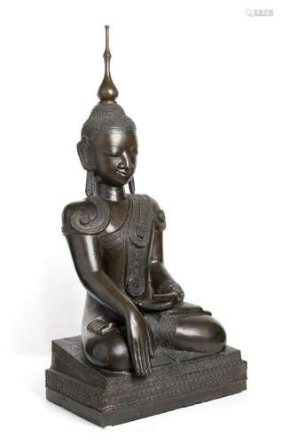 A LARGE BRONZE BUDDHA Birmania or Laos, 20th century