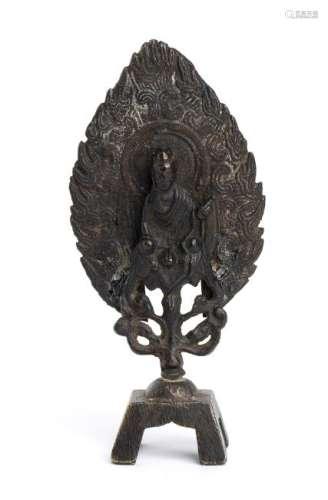 A BRONZE BUDDHA Tang dynasty style  Square section