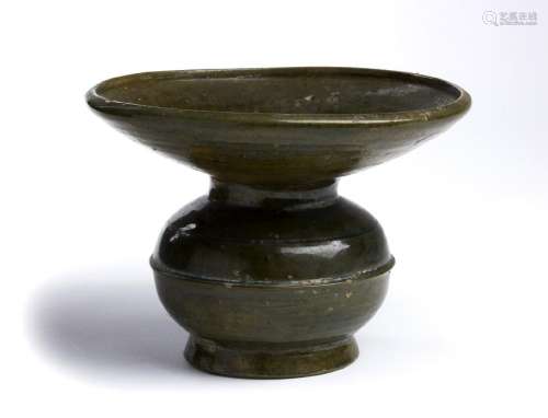 A GREEN-GLAZED SPITTOON, ZHADOU China, Liao dynasty