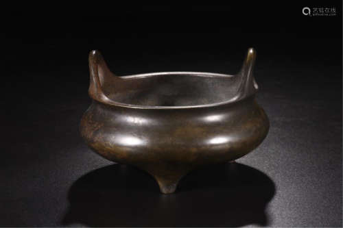 CHINESE BRONZE ROUND CENSER