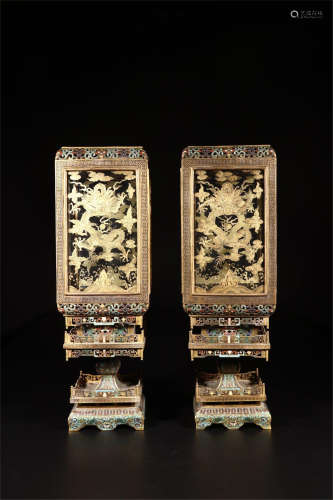 PAIR OF CHINESE CLOISONNE DRAGON SQUARE PALACE LAMPS